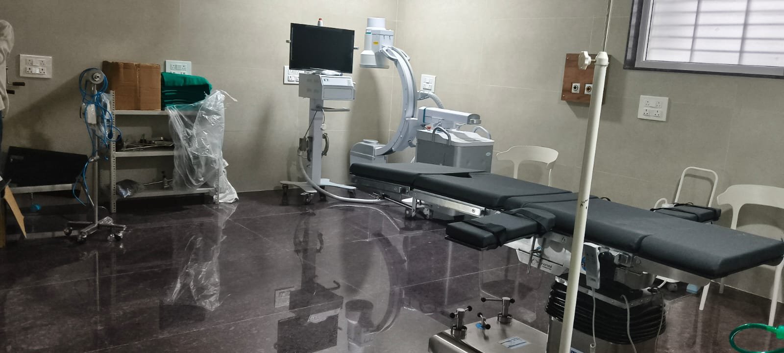 Balaji Orthopaedic Operation Theatre with C-Arm machine